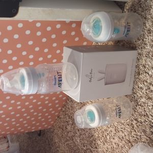 Baby's Brew Portable Bottle Warmer and Avent bottles